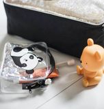 Detská kozmetická taštička s trblietkami - panda