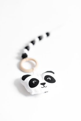 Závesná hračka na hrazdičku - panda